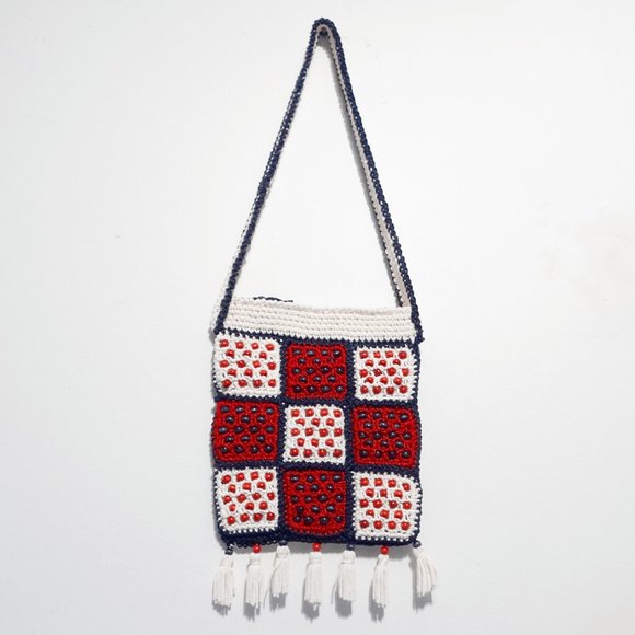 Vintage Walborg Macramé Beaded Shoulder Bag with Fringe, Red, White, Blue - Picture 2 of 4